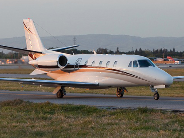 Charter jet citation excel smf exterior 1